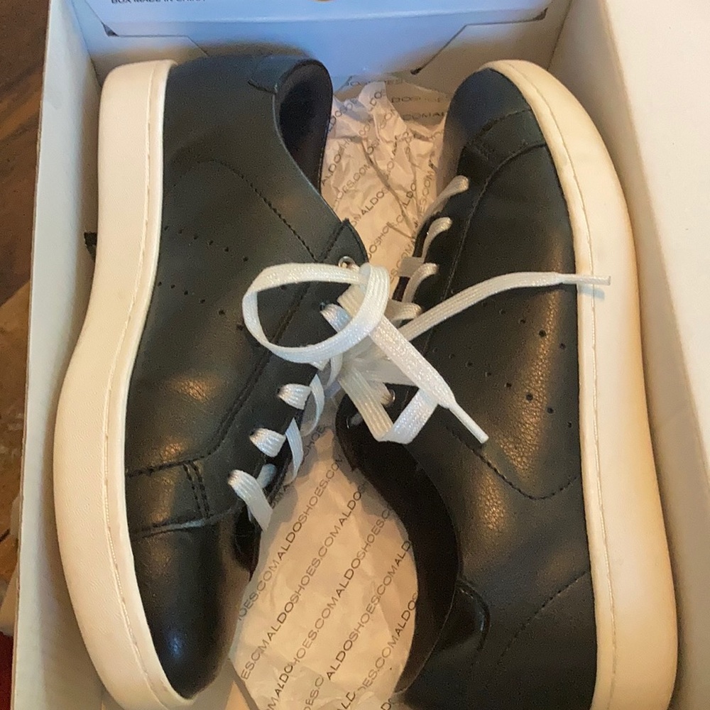 Aldo black sneakers Size 7